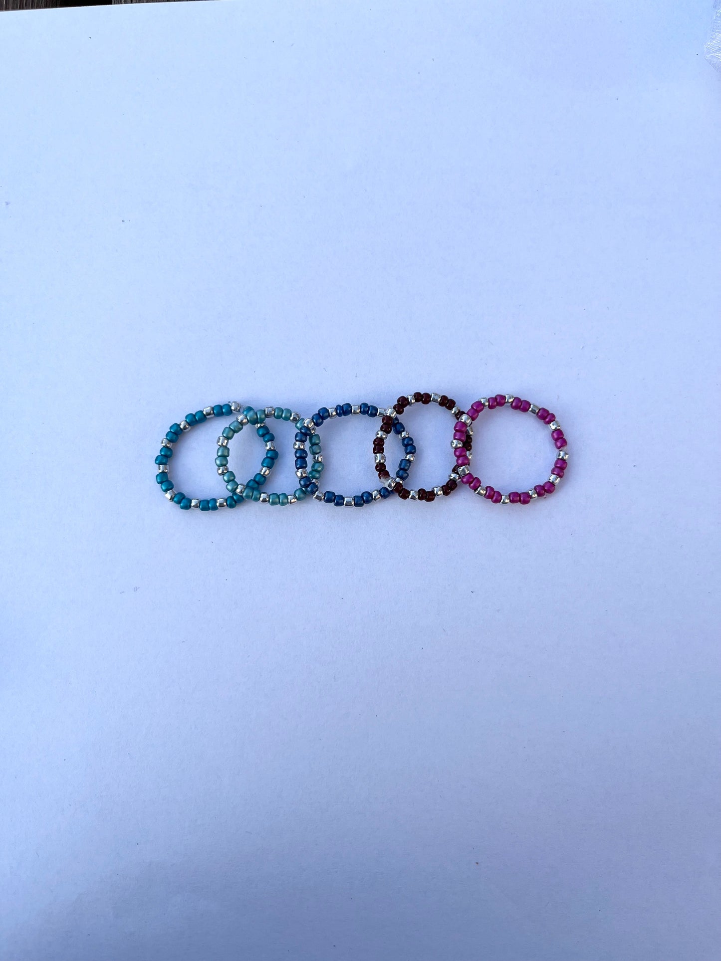 Mix coloured beaded ring set